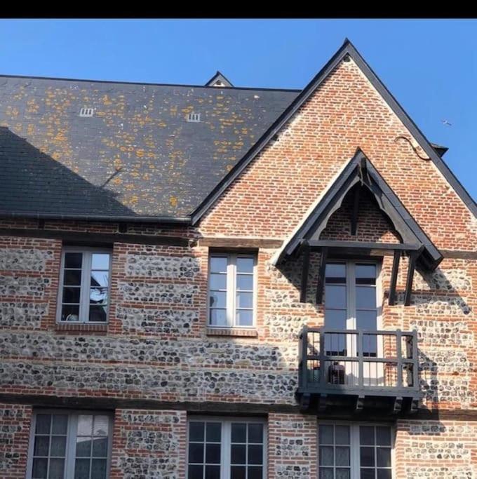 * L'Etoile Dieppoise * Dieppe Exteriör bild